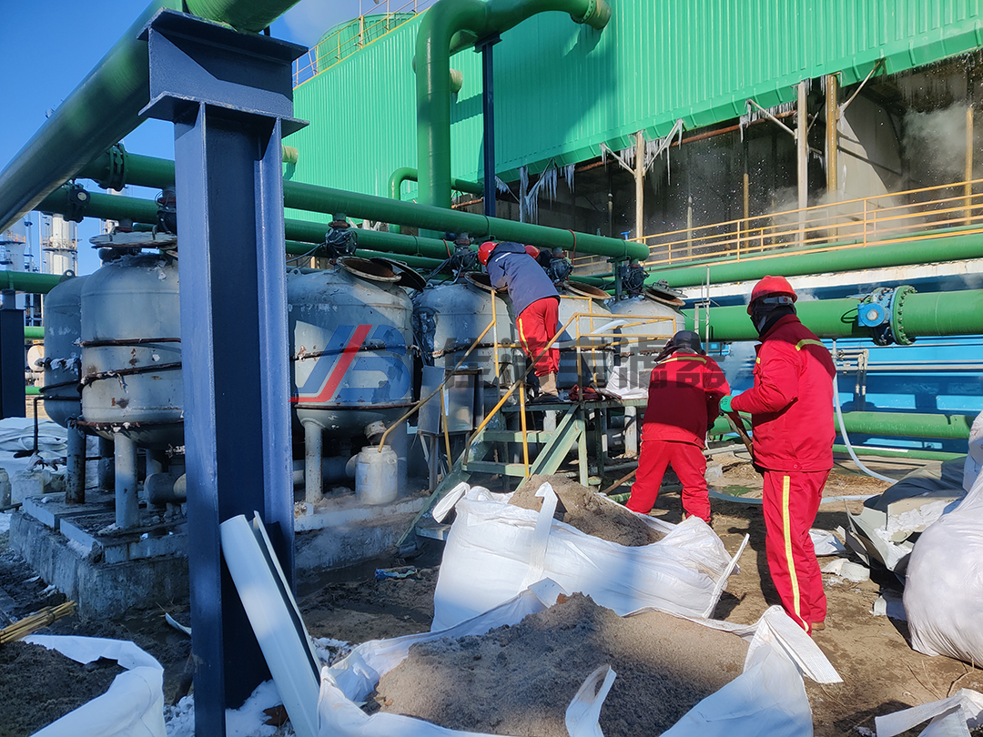 遼寧某化工公司旁濾過濾器檢修項目順利完成