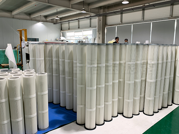 脈沖褶皺式長(zhǎng)濾筒